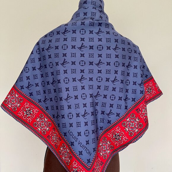 New Louis Vuitton Oversize Scarf Monogram Giant Blue Red Silk Wrap - Picture 4 of 16